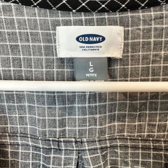 NWT Old Navy Black & White Windowpane Split Neck Loose Mini Dress - Size LP - Picture 3 of 6